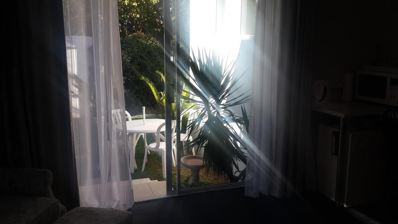 Bed and Breakfast R & R'S Retreat Johannesburgo Exterior foto